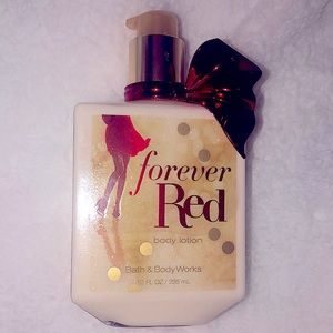 Bath and body works forever Red